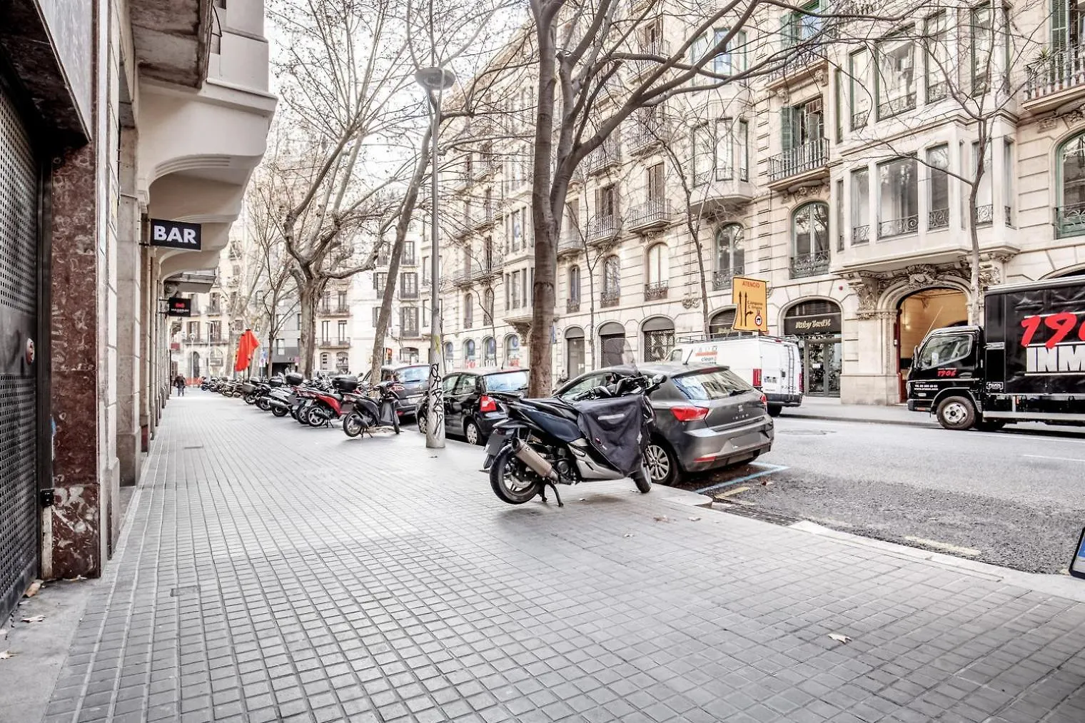 Blueground La Dreta De Leixample Furnished Bcn-75 Apartman Barcelona 0*,  Spanyolország